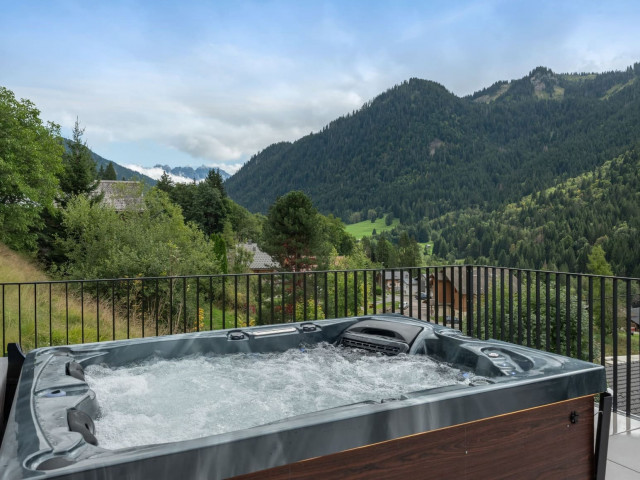 Chalet du Nant, La Chapelle d'Abondance, Jacuzzi en été, Châtel Calme