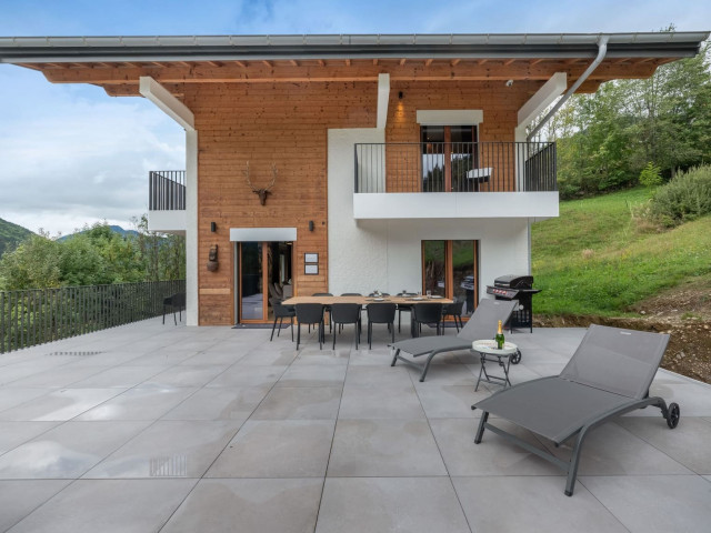 Chalet du Nant, La Chapelle d'Abondance, Terrasse en été, Châtel Soleil