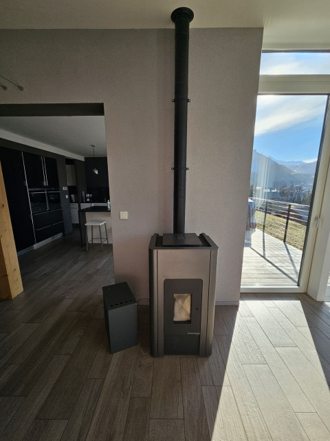Chalet du Saix A, Living room with wood stove, Châtel Northern Alps