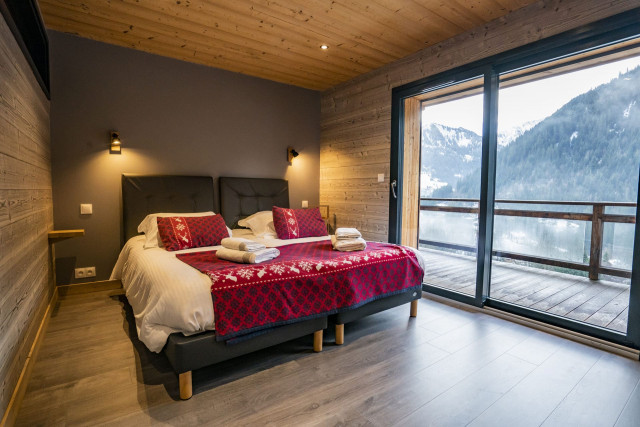 Chalet Entre Vous, Bedroom, Mountain Portes du Soleil Ski