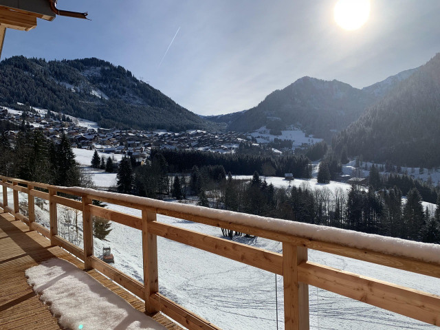 Chalet Entre Vous, Terrasse en hiver, Châtel Vacances à la neige