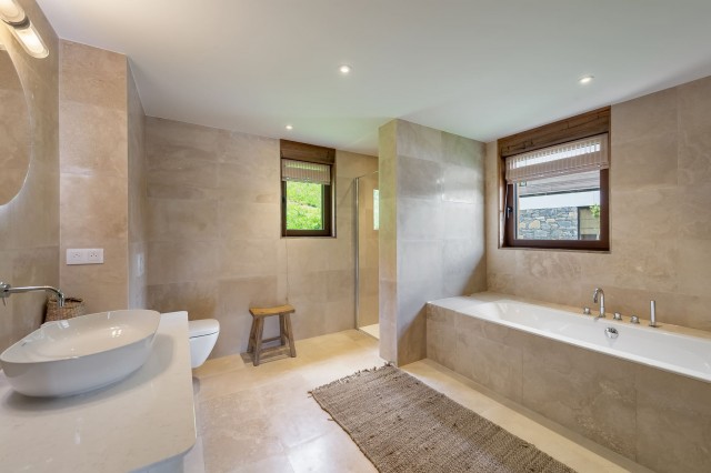 Chalet IKARIA 17 personnes Salle de bain Châtel 74390