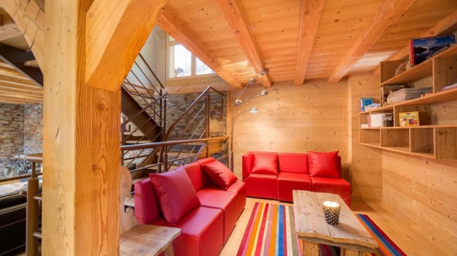 Chalet Joyau des Neiges, 12 personnes, Châtel, centre du village, petit salon