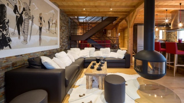 Chalet Joyau des Neiges, 12 personnes, Châtel, centre du village, séjour et salle à manger, cheminée