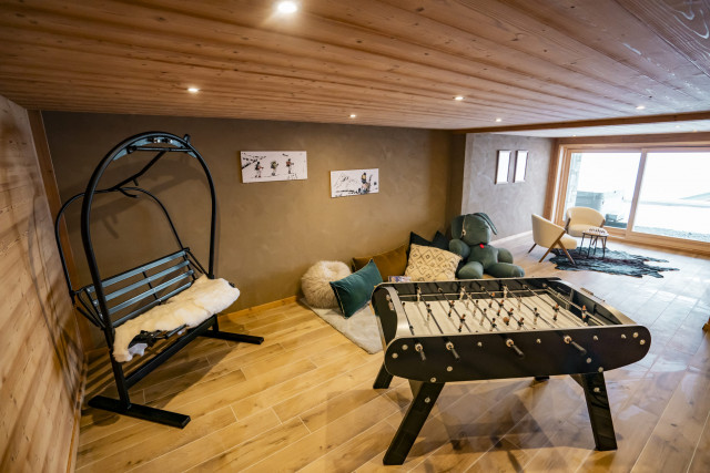 Chalet Juliette, playroom with table football, Châtel