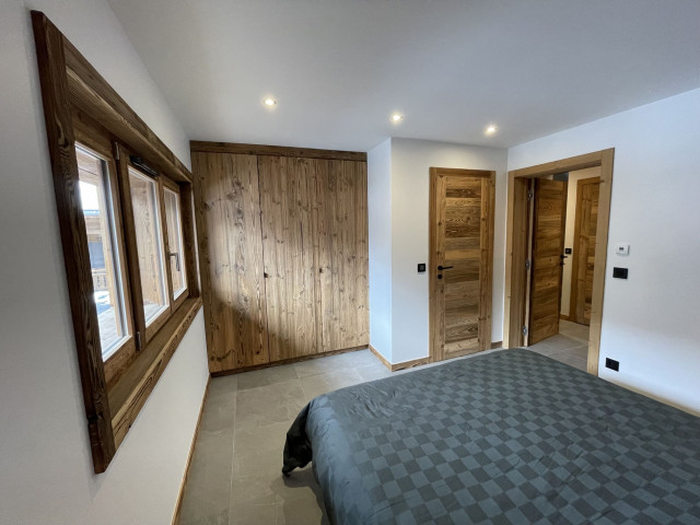 Chalet L'Alpaga, Bedroom with 1 double bed on ground floor, Châtel Snowflake 74