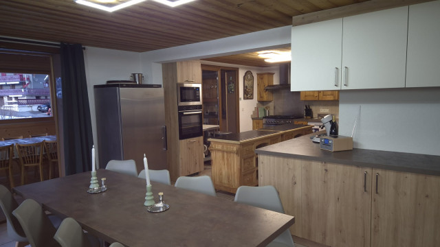 Chalet L'Orée du lac, Séjour cuisine, Châtel, Après-ski