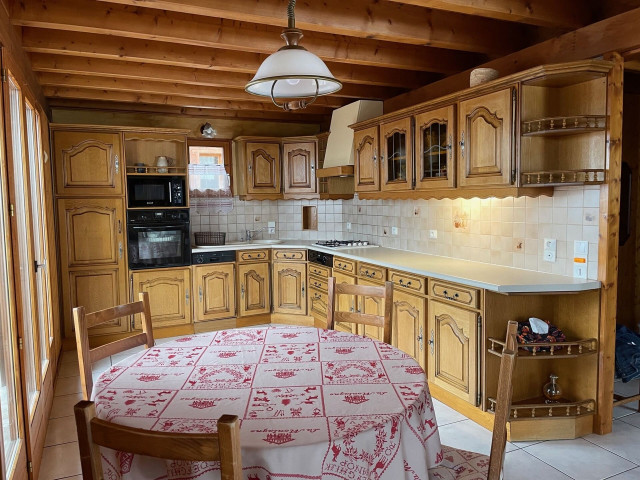 Chalet l'ORME, Kitchen, Châtel Chairlift