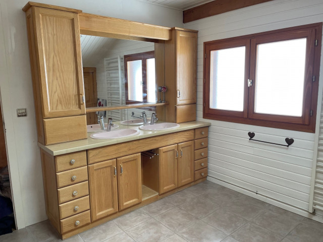 Chalet l'ORME, Bathroom and shower, Châtel Ski Raclette 74