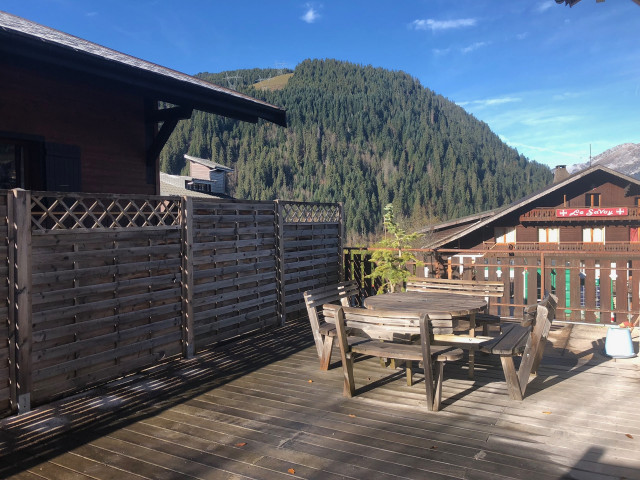 Apartment In Chalet l'Ourson n°2, Terrace, Châtel Etringa