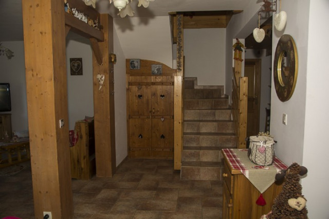 Chalet The Boule de Neige, Corridor, Châtel Ski rental