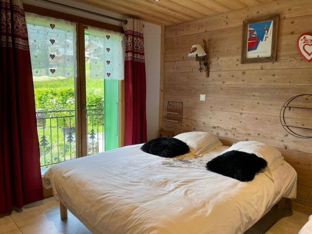 Chalet La Calèche, Chambre lit double, Châtel Location 74