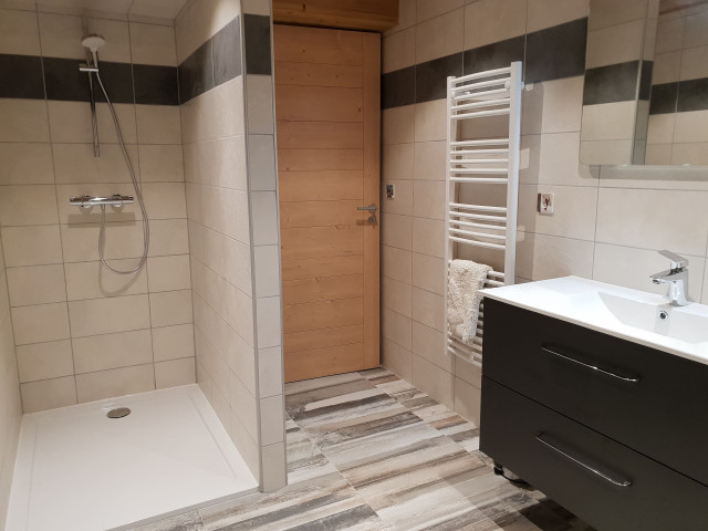 Chalet La Calèche, Salle de douche, Châtel Village 74
