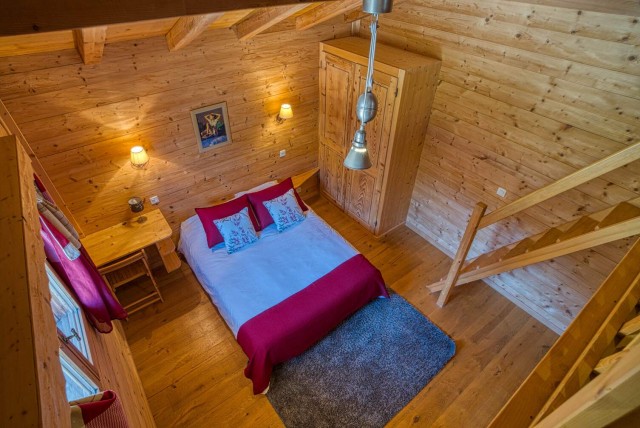 Chalet La Cascade bedroom Châtel Portes du Soleil