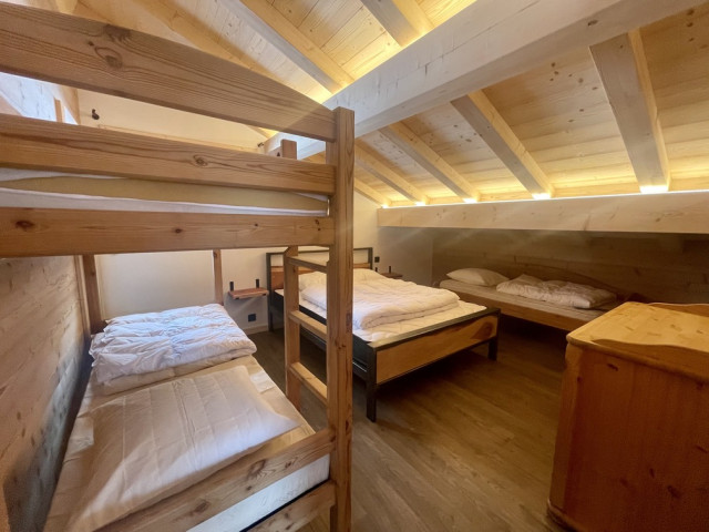 Chalet La Corniche 15 people Châtel, Bedroom 1 double bed + 2 bunk beds + 1 single bed, Haute Savoie resort
