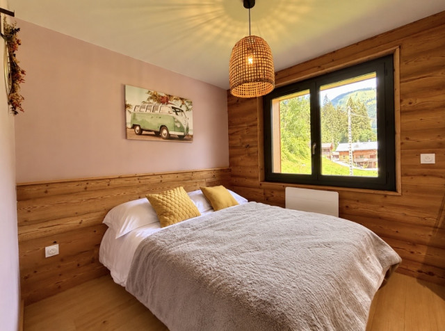 Chalet La Plane, double room, Châtel, Abondance cheese