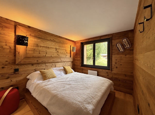 Chalet La Plane, double room, Châtel Les Portes du Soleil 74
