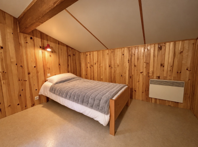 Chalet La Plane, single room, Châtel—family mountain vacation with marmots