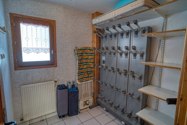 chalet La Savoyarde, Boot dryer, Châtel Winter