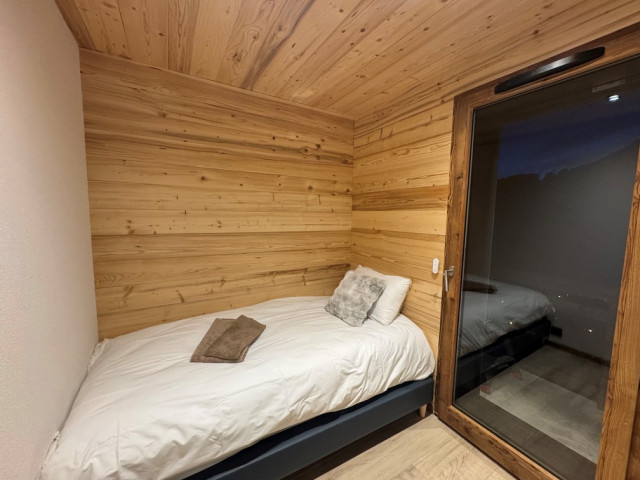 Chalet Laurentine in Châtel, bedroom with alcove 1 single bed