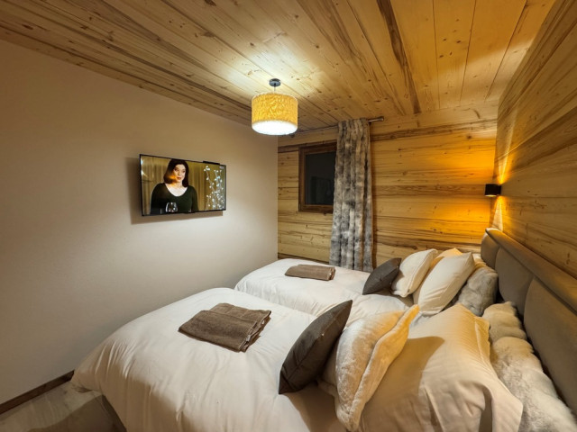 Chalet Laurentine in Châtel, double room wtih TV
