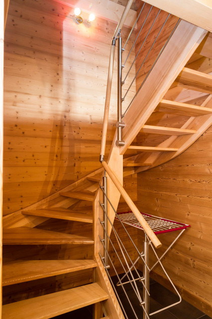 Chalet Le Bois Brulé, escalier, Châtel Les Portes du Soleil