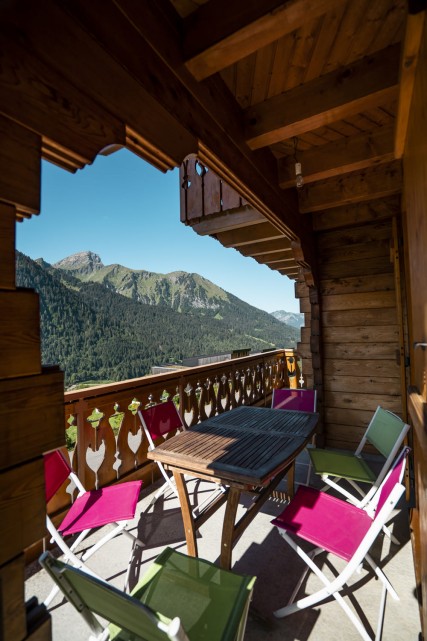 Chalet Le Muverant Balcony Châtel