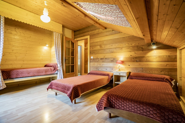 Chalet Le Muverant, Chambre 3 lits, Châtel 74390