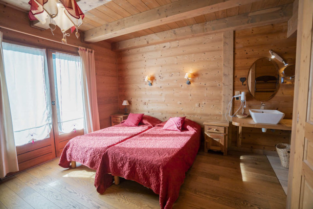 Chalet Le Noisetier, chambre deux lits simples, Châtel Les Portes du Soleil