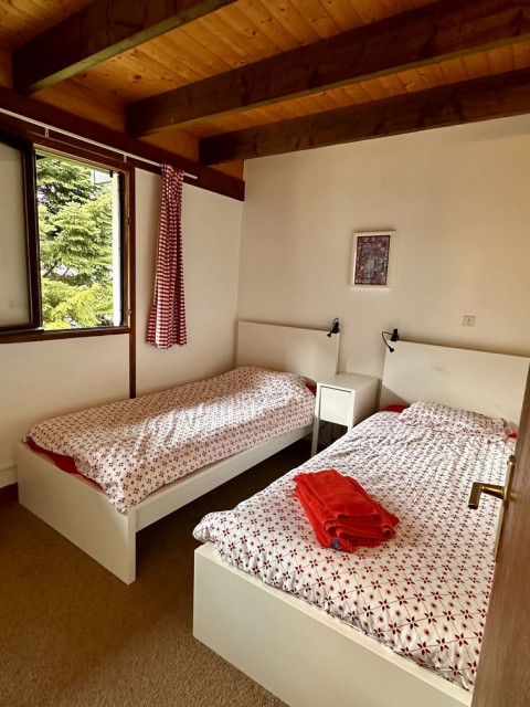 Chalet Le Numéro 5, Bedroom single bed, Châtel Mountain Ski rental