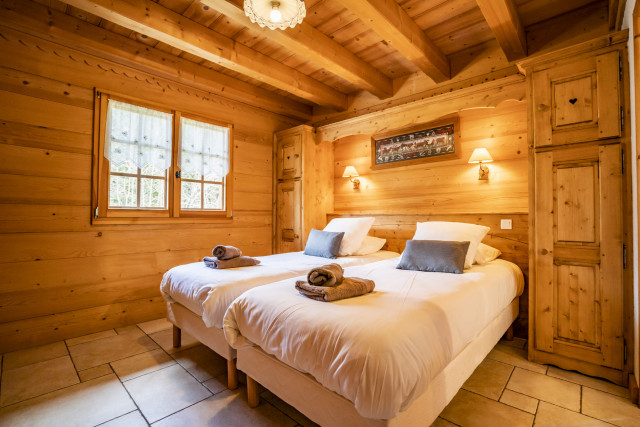 Chalet le Refuge, Bedroom 2 single beds, Châtel