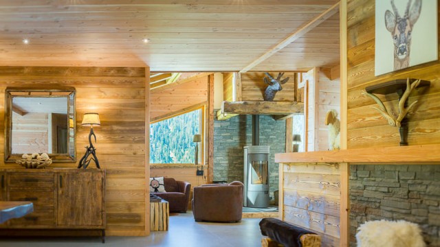 Chalet le Savoyard, 12 personnes, Châtel, Petit Châtel, salon cosy, poêle à bois