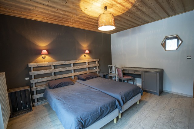 Chalet le Val d'Or, Appt n°2, Chambre 2 lits simples, Châtel Portes du Soleil