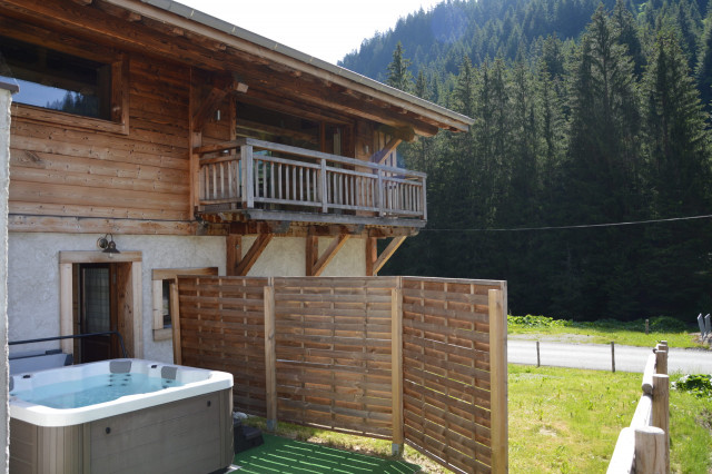 Chalet les Bucherons, Jacuzzi, Châtel Vacances détente 74