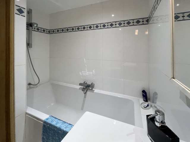 Chalet les Carlines, Bottom, Bathroom, Chatel, Raclette