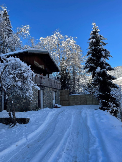 Chalet les cîmes enneigées, 4 personnes, Extérieur, Châtel Montagne 74390