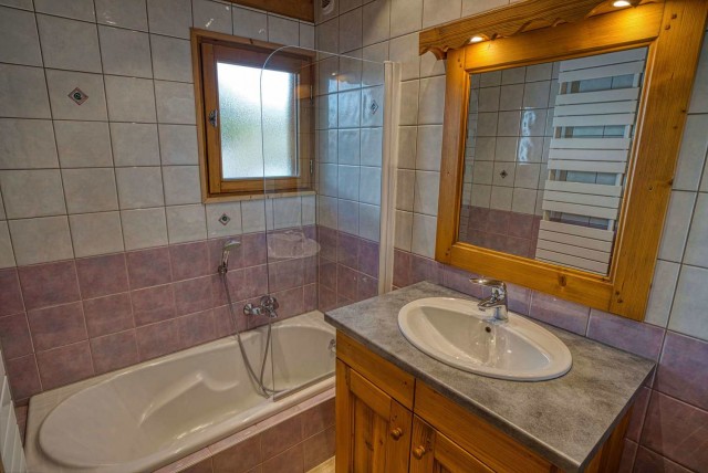 chalet les deux vallées bathroom Châtel 74