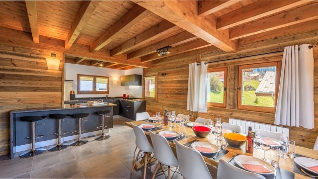 Chalet les Montagnards, 12 personnes, Châtel, Petit Châtel, salle à manger