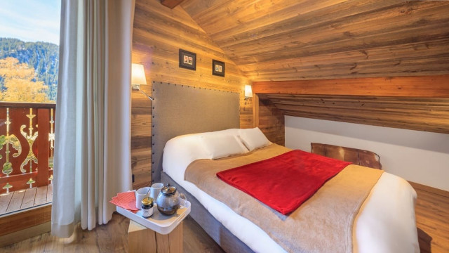 Chalet les Montagnards, Bedroom double bed, Châtel Raclette 74