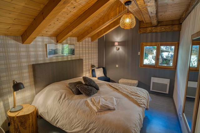 Chalet Les Oisillons, Chambre lit double, Châtel Télésiège 74