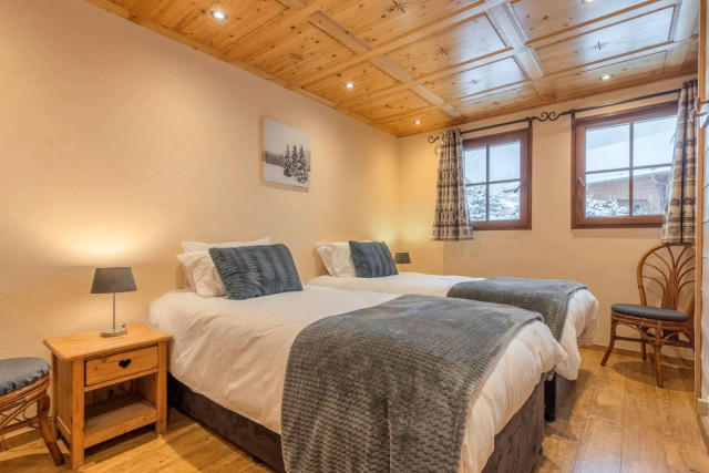 Chalet Les Romains, chambre, Châtel 74390
