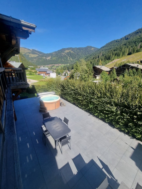 Chalet Les Romains, hot tub, Châtel, Linga ski area