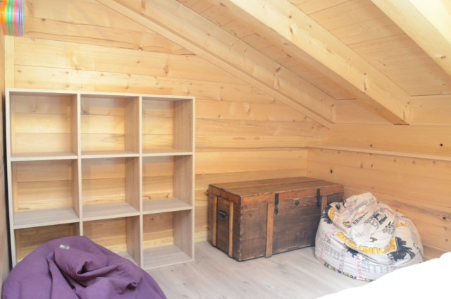 Chalet les sources, bedroom with 2 single beds + 1 pull-out bed upstairs, Châtel Alpes du Nord
