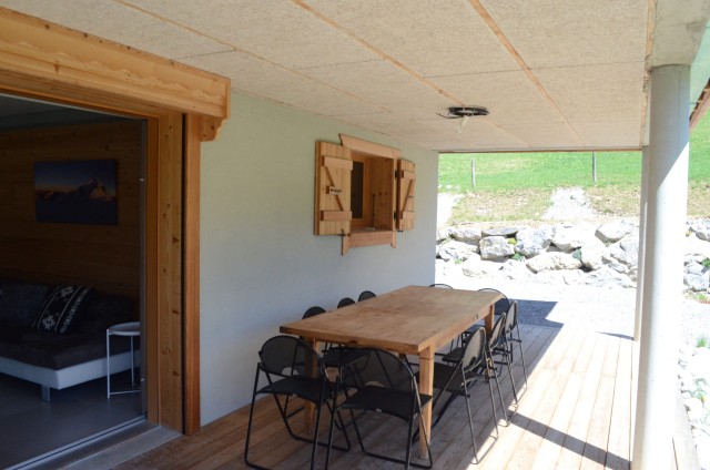 Chalet les sources, Châtel terrace