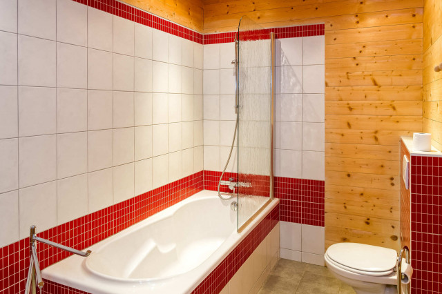 Chalet Les Vuargnes, Salle de bain, Châtel Location 74