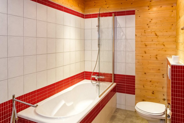 Chalet Les Vuargnes Châtel salle de bains