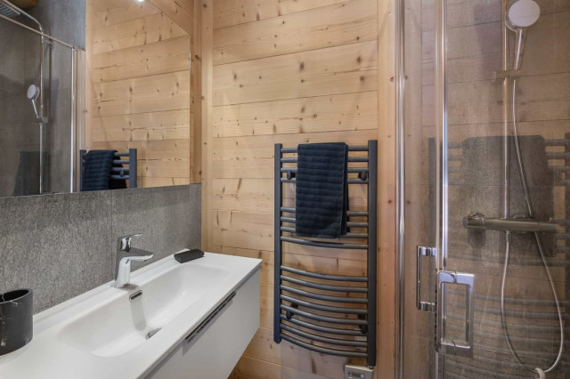 Chalet Linga, Bathroom, Chatel, Altitude