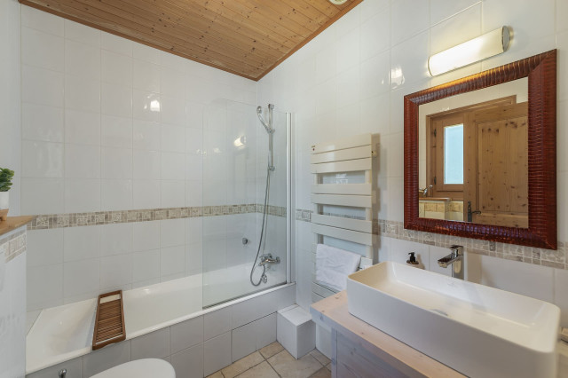 Chalet Montbéliarde, Bathroom, Châtel