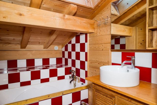 Chalet Neiges Eternelles, Salle de bain, Châtel Vacances en famille