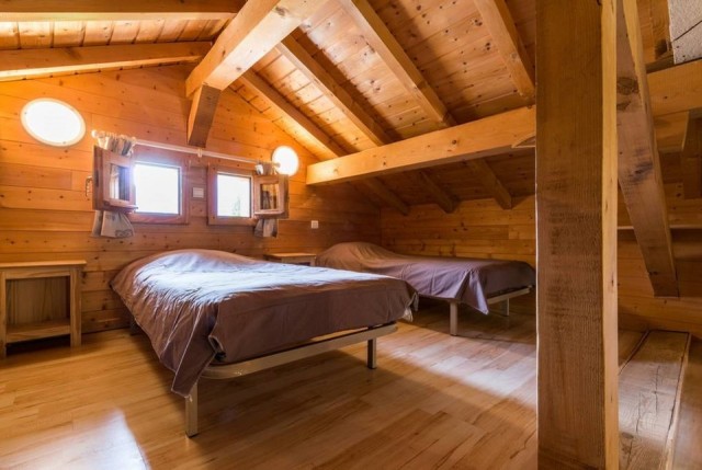 Chalet Nidzut, bedroom 4 single beds; Châtel